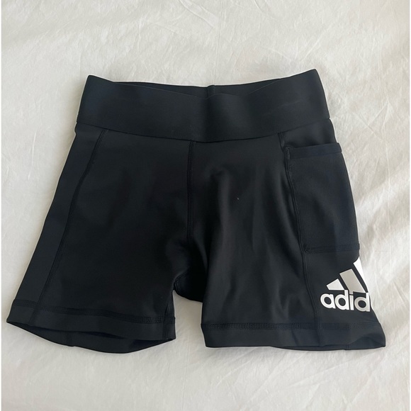Adidas Biker Shorts with Side Pocket Sz XS - Picture 1 of 1